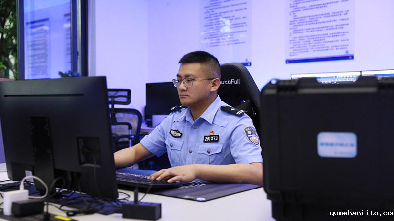 <a href='//www.yumehaniito.com/xy/2023/0505/c7551a202304/page.htm' target='_blank' title='“全国五一劳动奖章”获得者李果：数据洪流中精准捕捉线索'>“全国五一劳动奖章”获得者李果...</a>